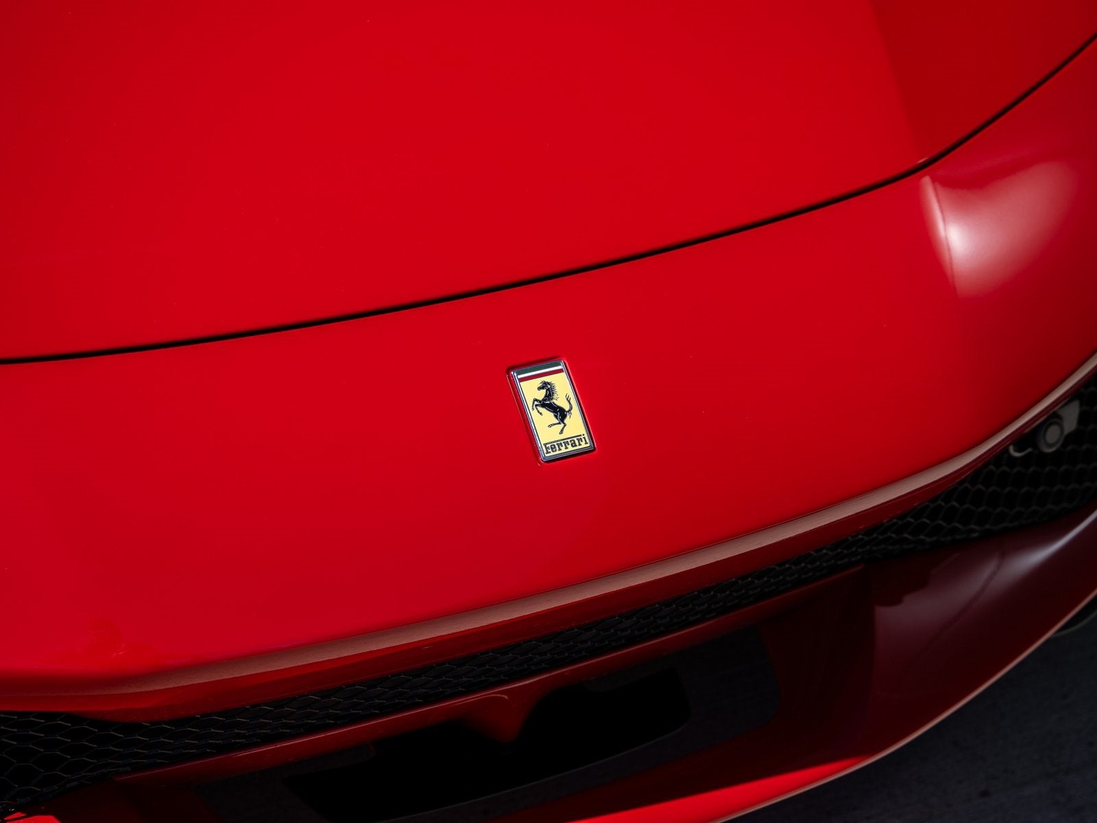 2025 Ferrari 296 GTB Base