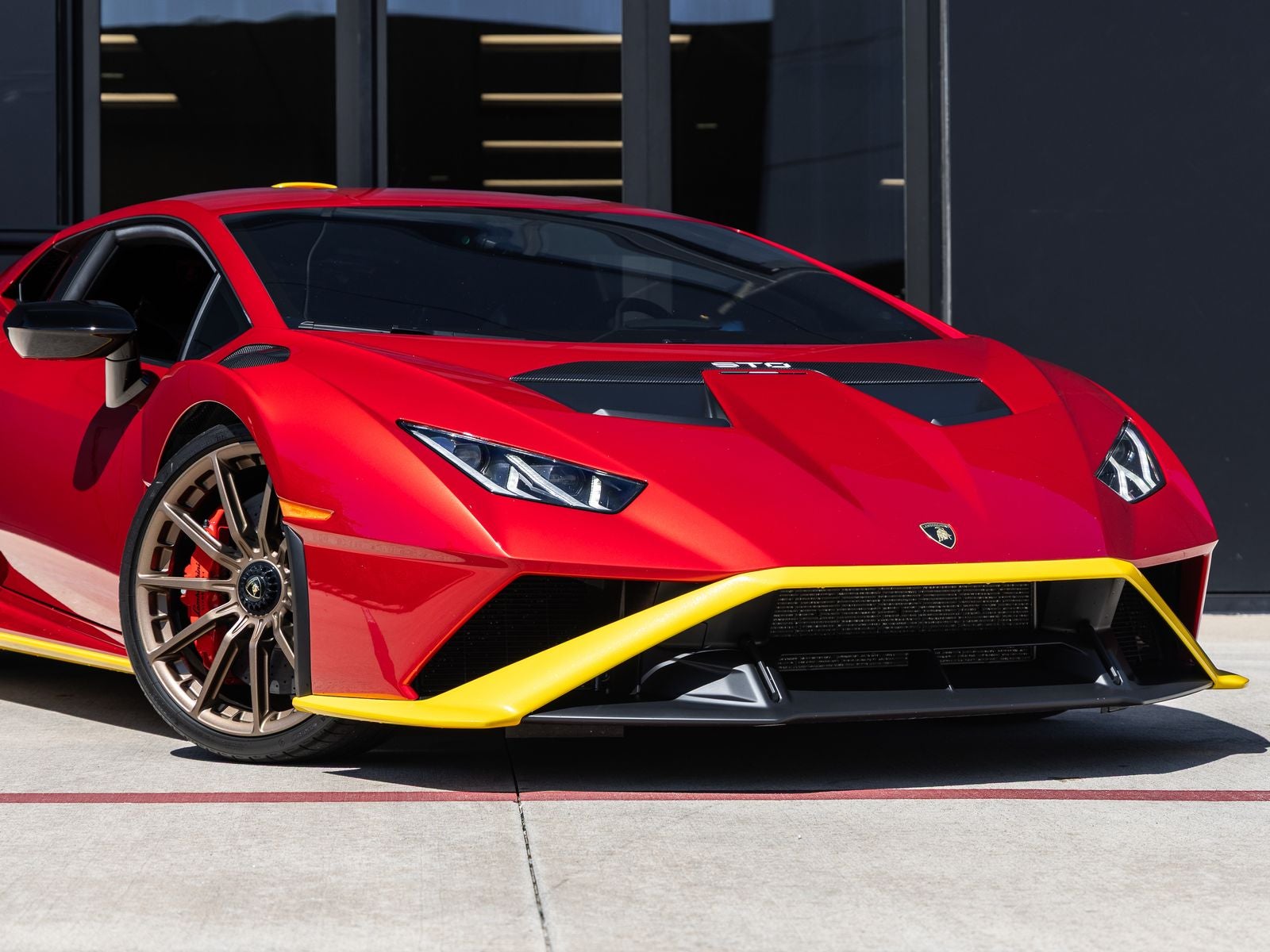 2022 Lamborghini Huracan STO Base