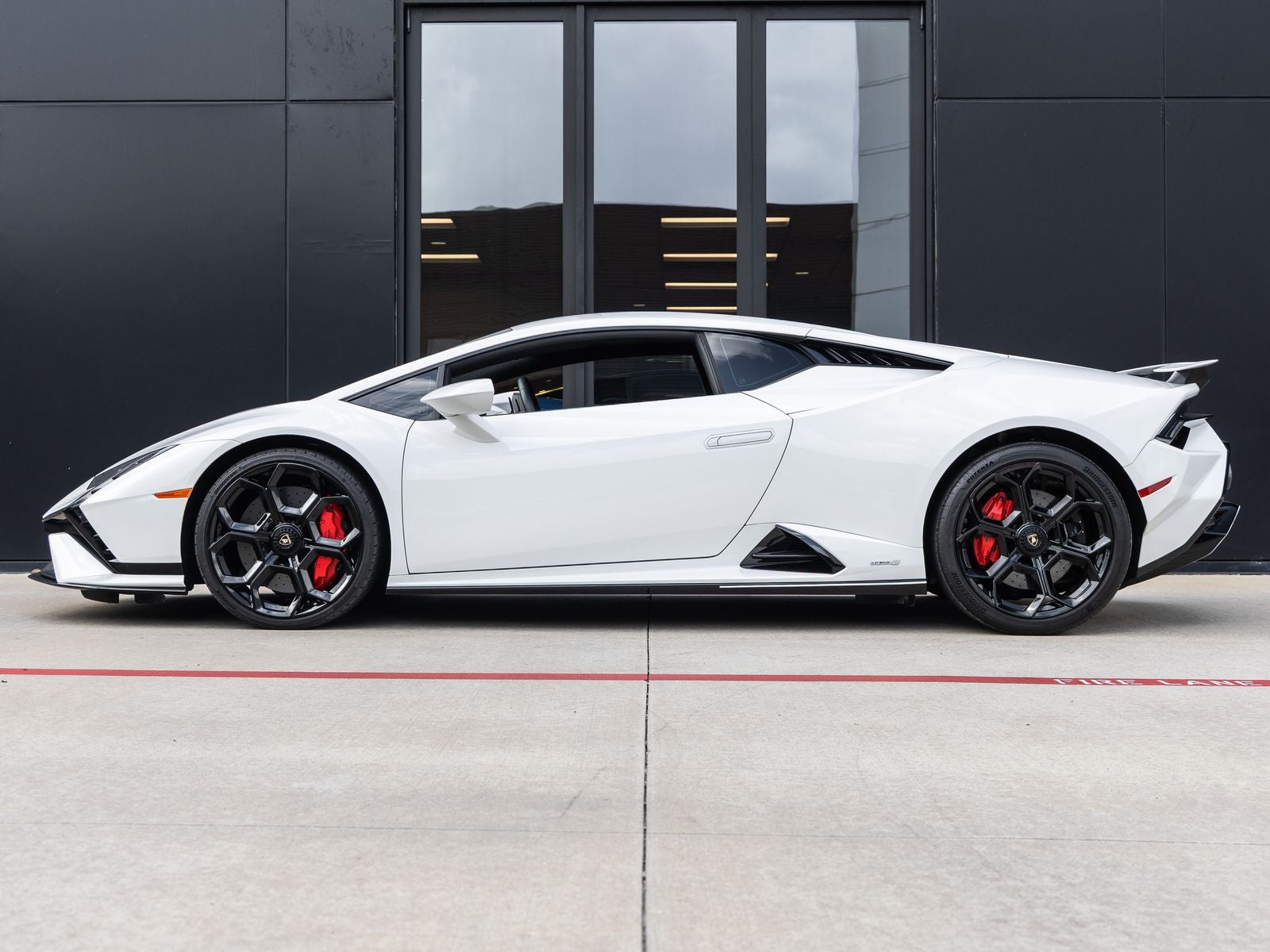 2023 Lamborghini Huracan Tecnica Base