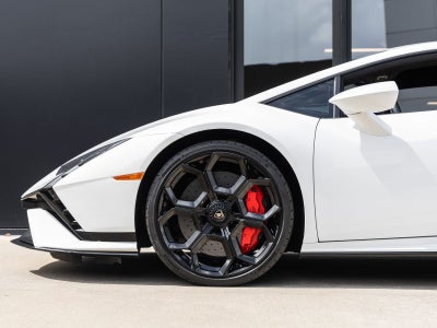 2023 Lamborghini Huracan Tecnica Base
