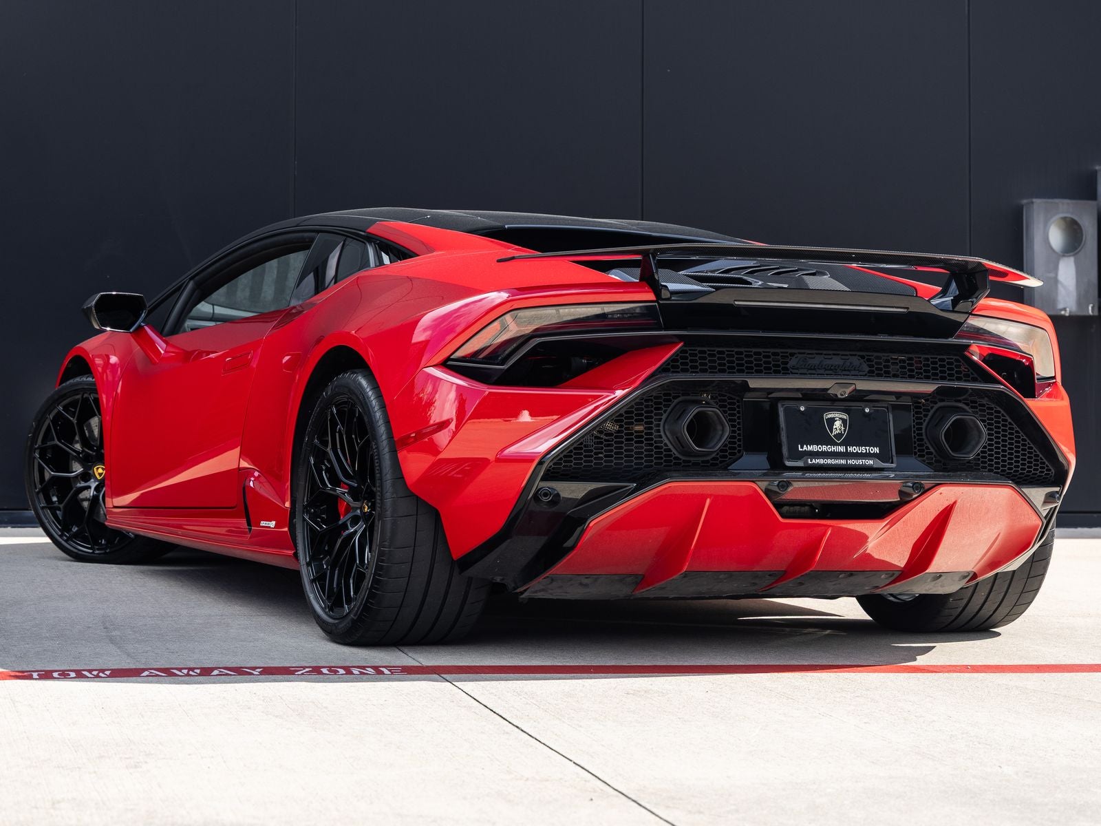 2024 Lamborghini Huracan Tecnica Base