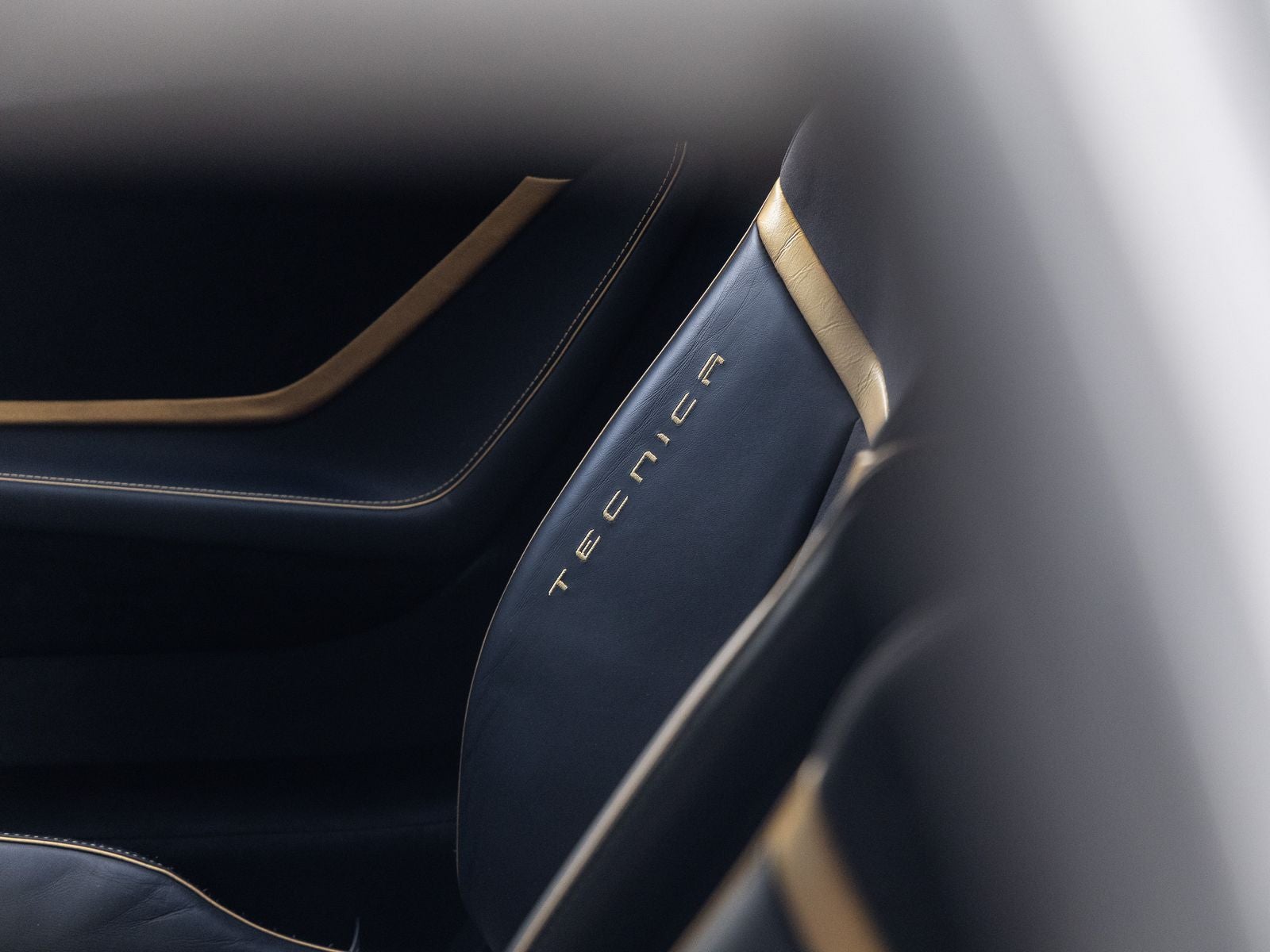 2023 Lamborghini Huracan Tecnica Base