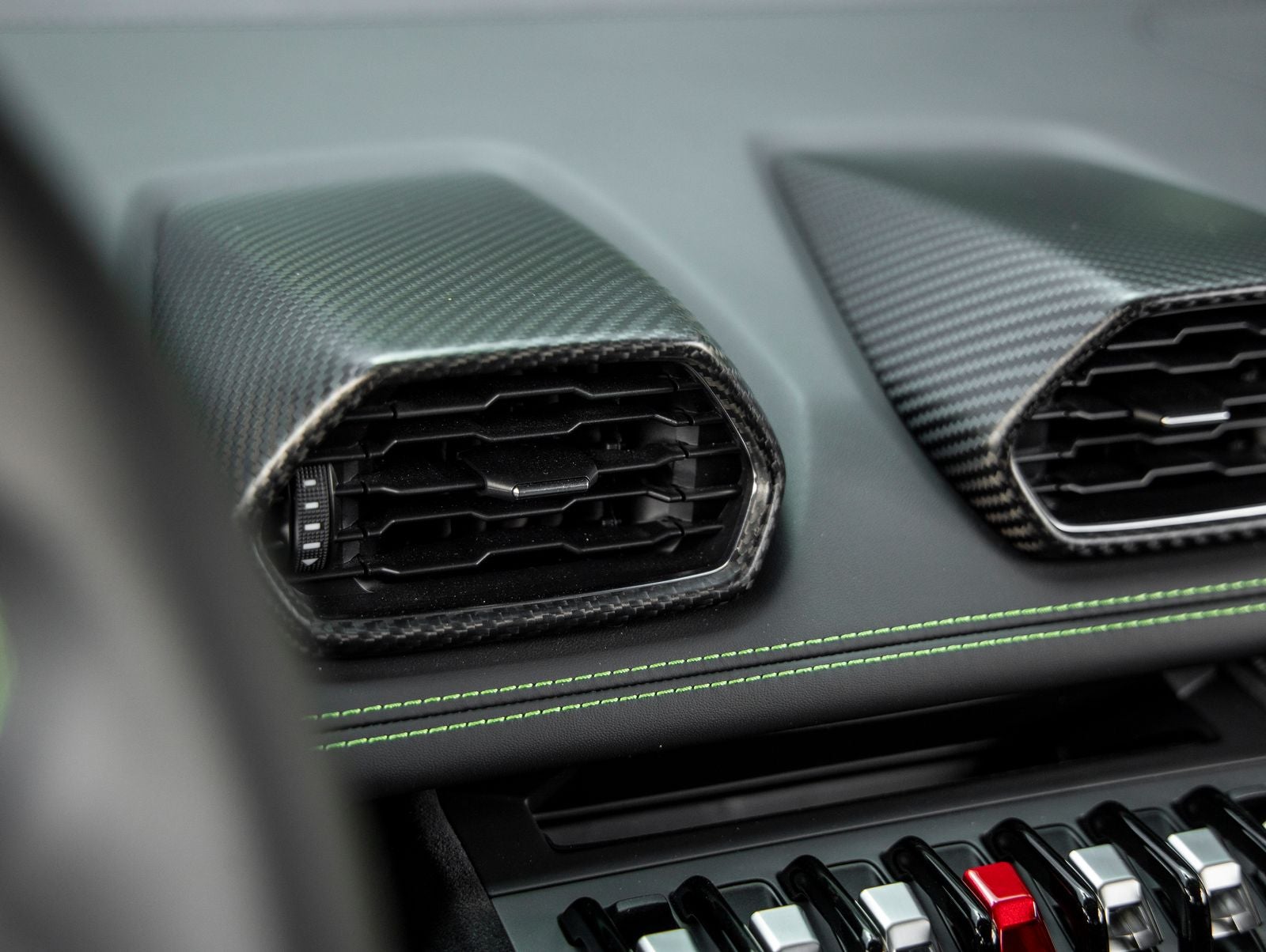 2023 Lamborghini Huracan Tecnica Base