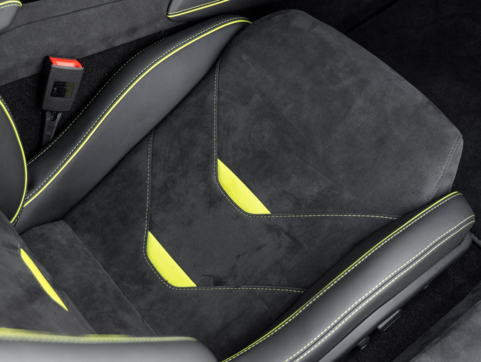 2023 Lamborghini Huracan Tecnica Base