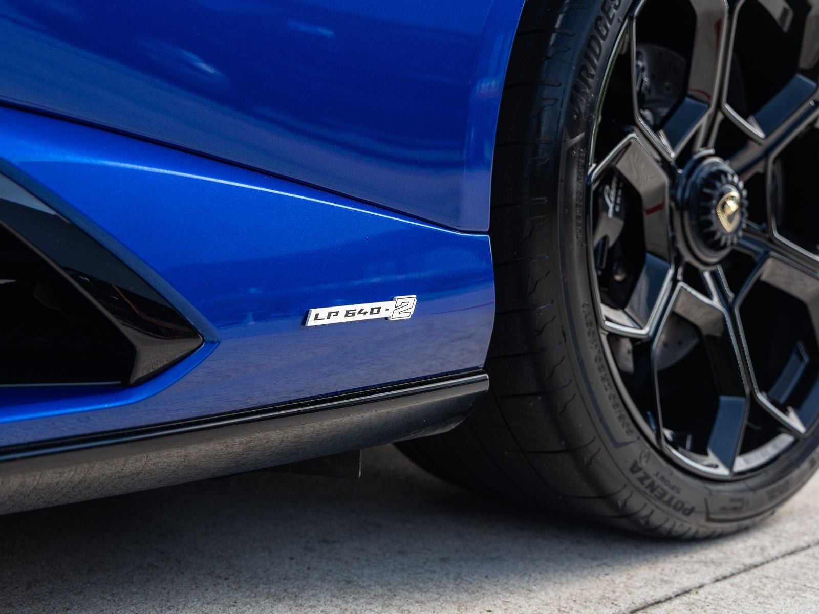 2024 Lamborghini Huracan Tecnica Base