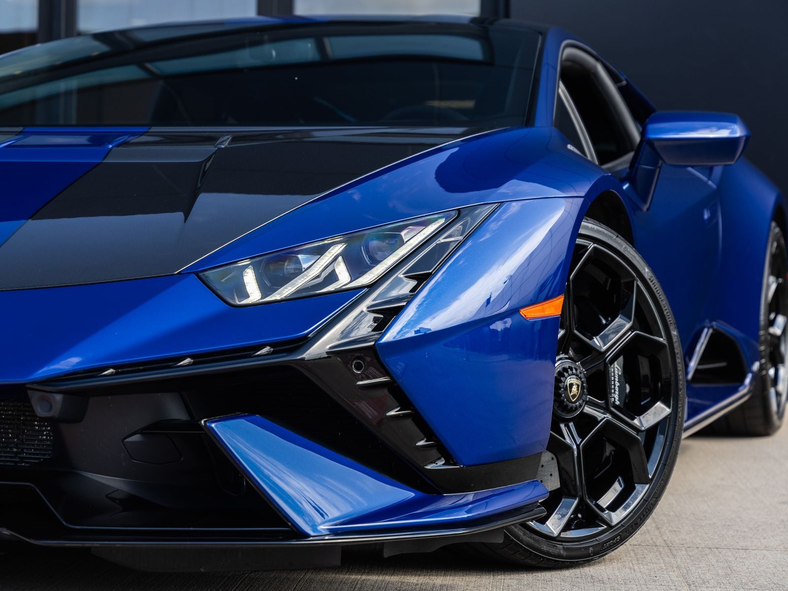 2024 Lamborghini Huracan Tecnica Base