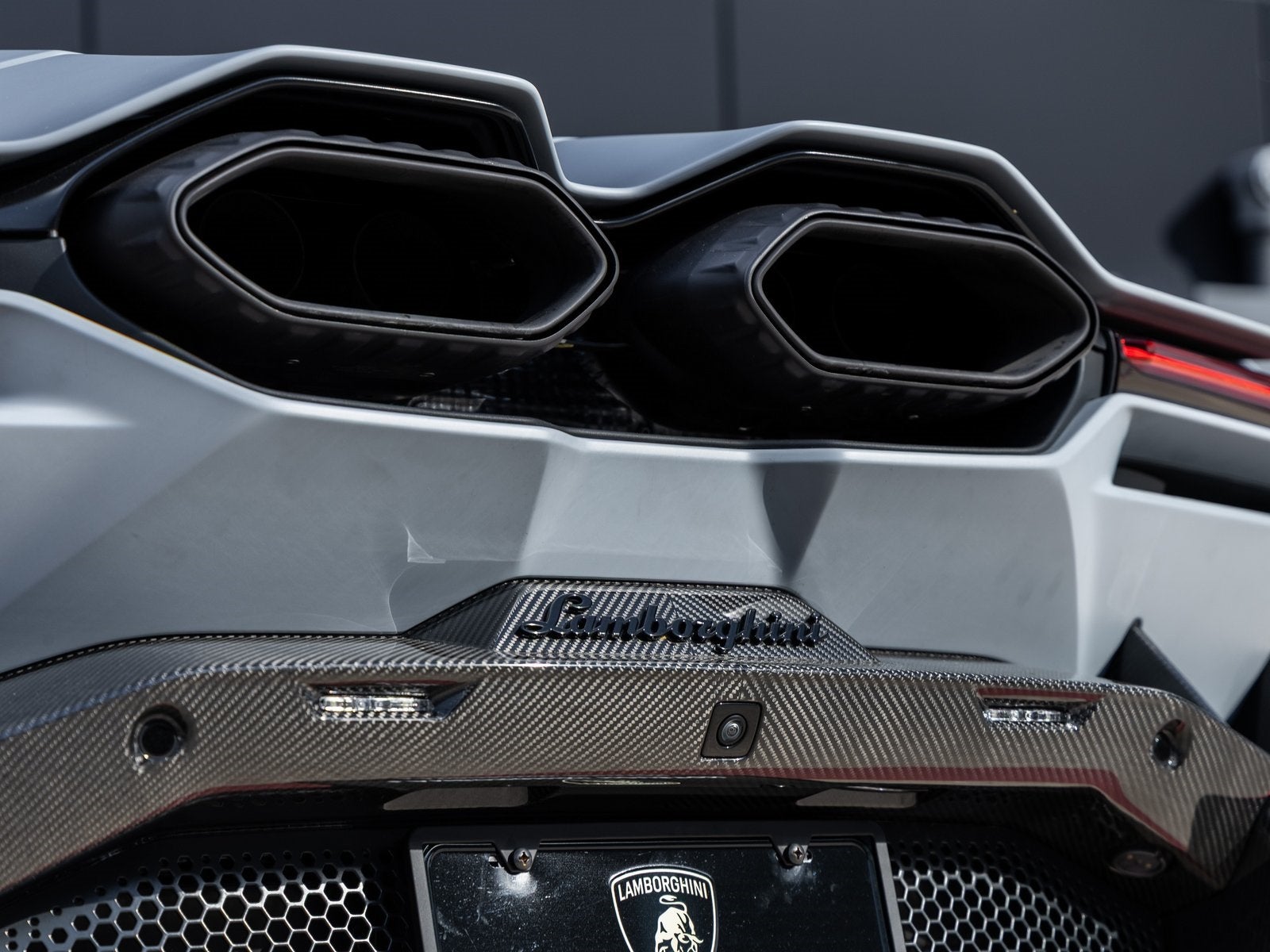 2024 Lamborghini Revuelto Base