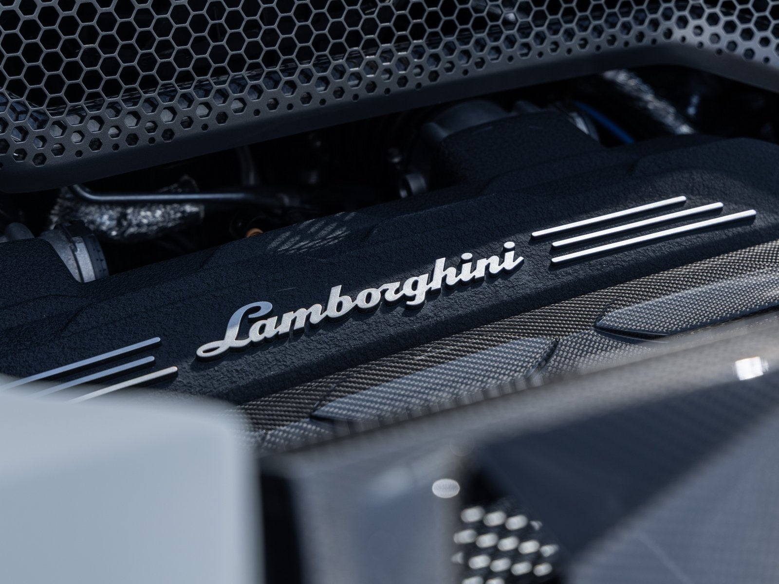 2024 Lamborghini Revuelto Base