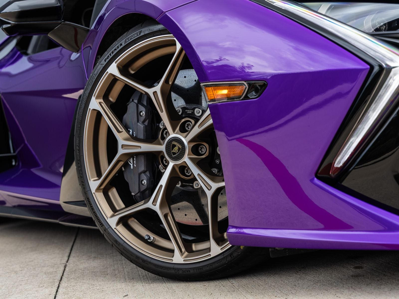 2026 Lamborghini Revuelto Base