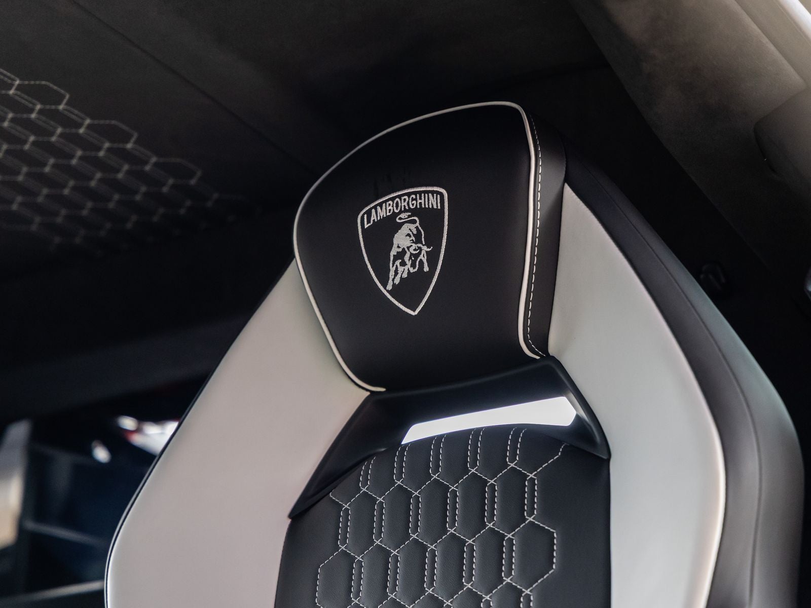 2026 Lamborghini Revuelto Base