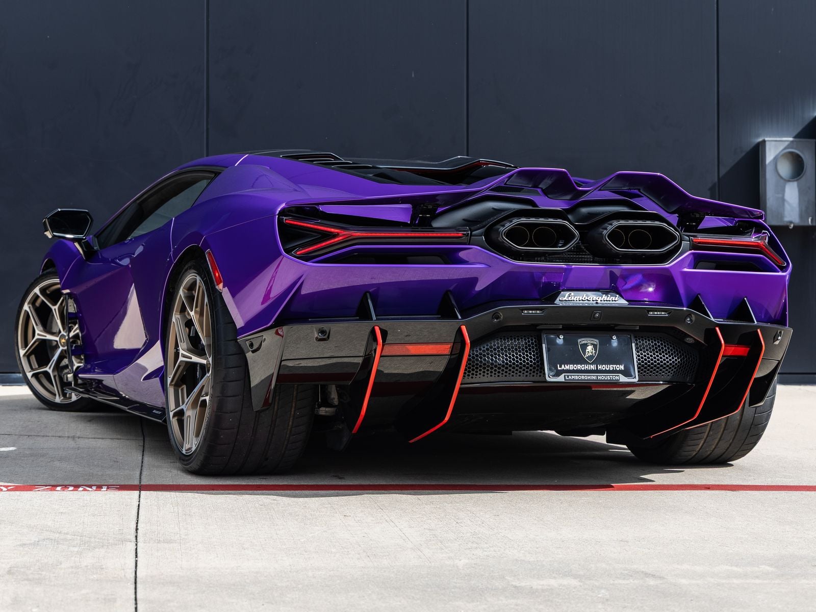 2026 Lamborghini Revuelto Base