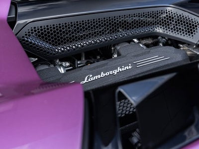 2025 Lamborghini Revuelto Base