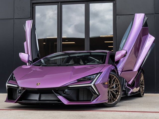 2025 Lamborghini Revuelto Base