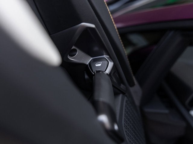 2025 Lamborghini Revuelto Base