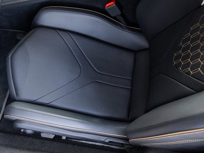 2025 Lamborghini Revuelto Base