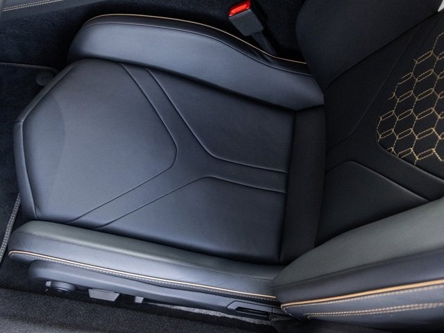 2025 Lamborghini Revuelto Base