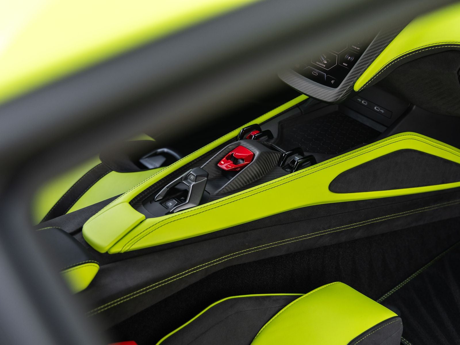 2025 Lamborghini Revuelto Base