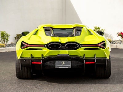 2025 Lamborghini Revuelto Base