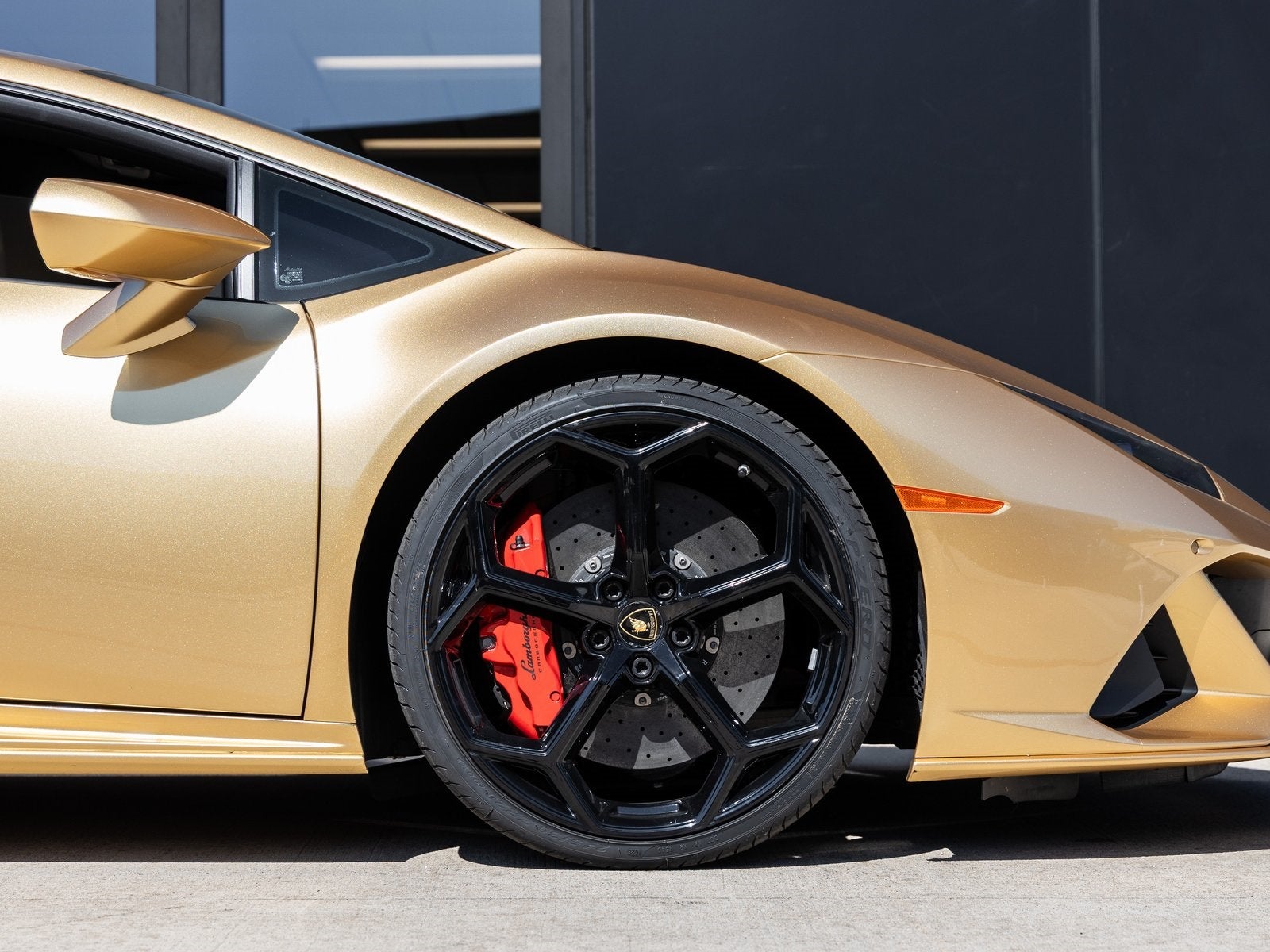 2020 Lamborghini Huracan EVO Base