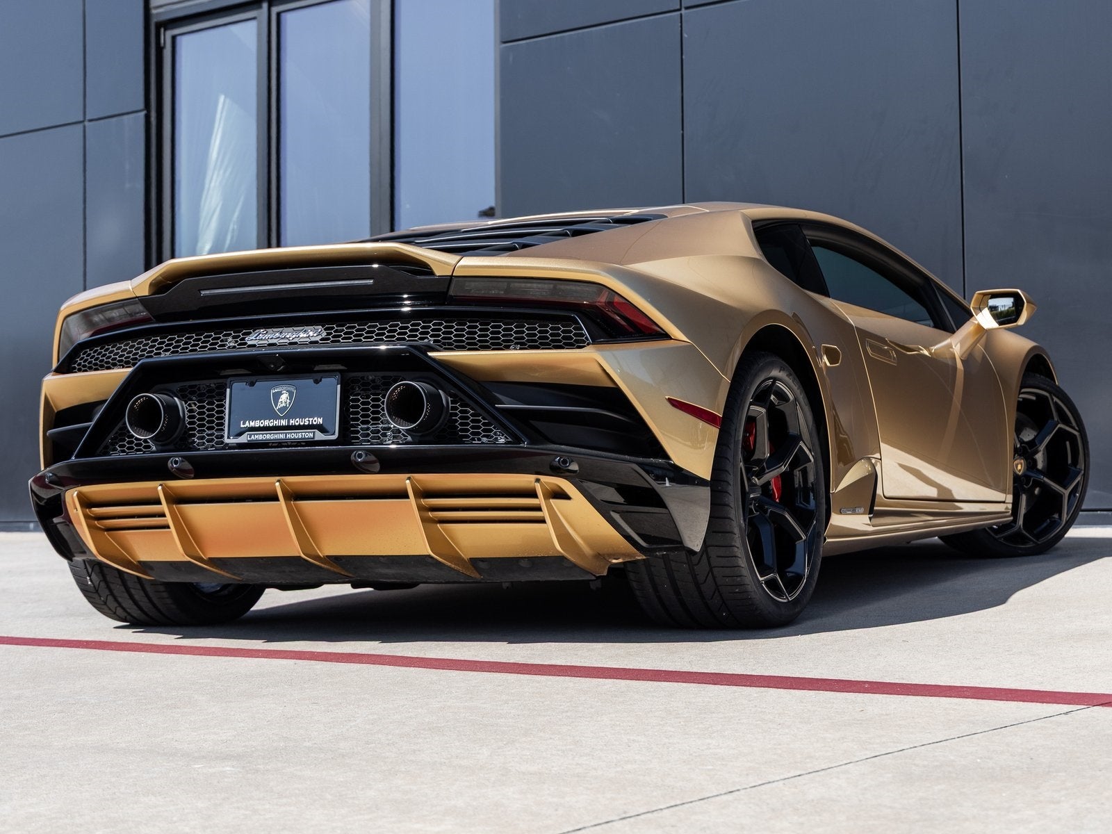 2020 Lamborghini Huracan EVO Base