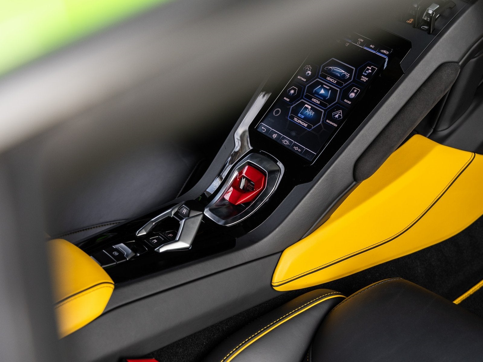 2020 Lamborghini Huracan EVO Base