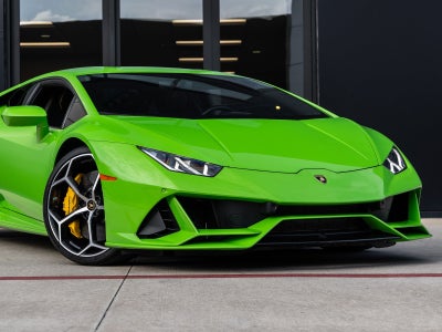 2020 Lamborghini Huracan EVO Base