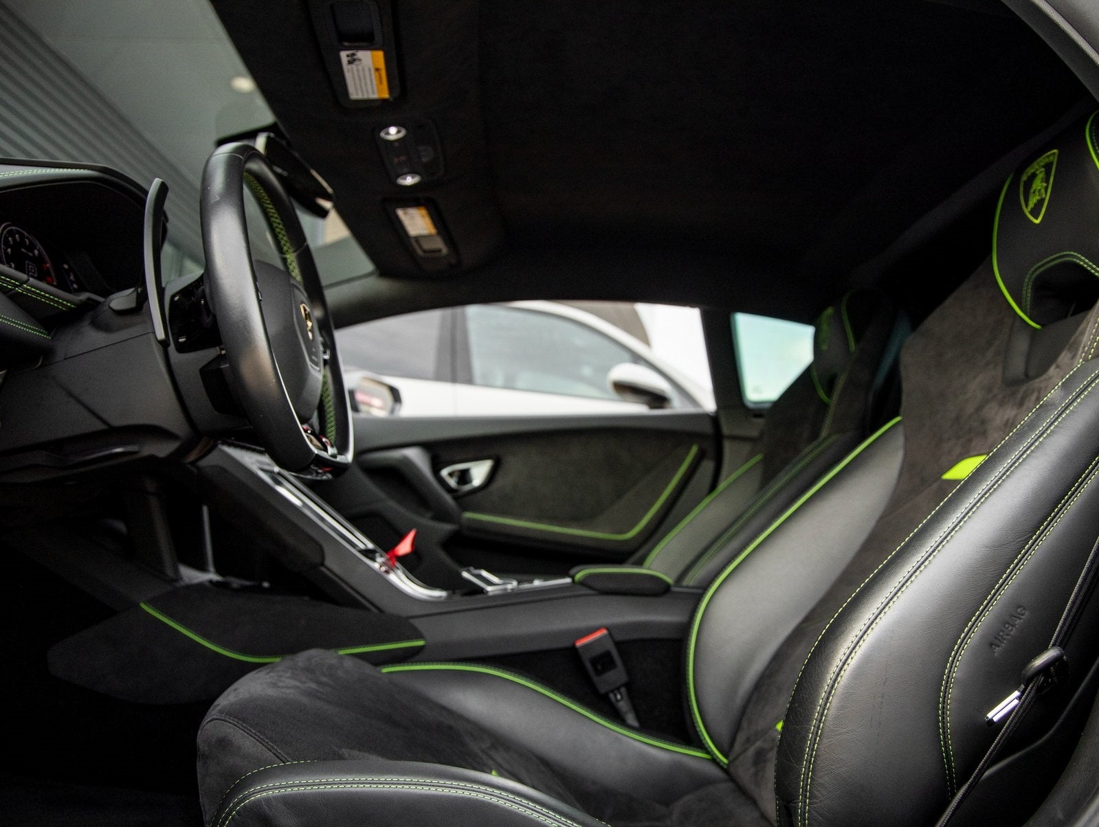 2021 Lamborghini Huracan EVO Base