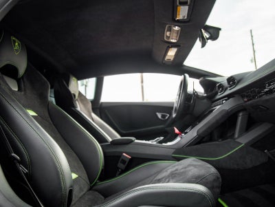 2021 Lamborghini Huracan EVO Base