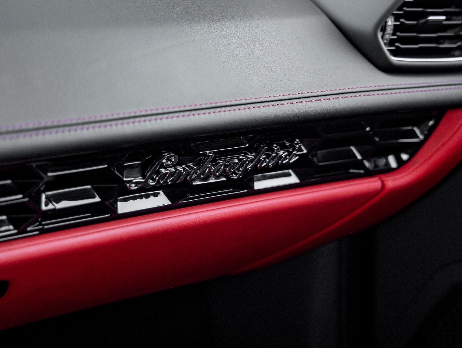 2023 Lamborghini Huracan EVO Base