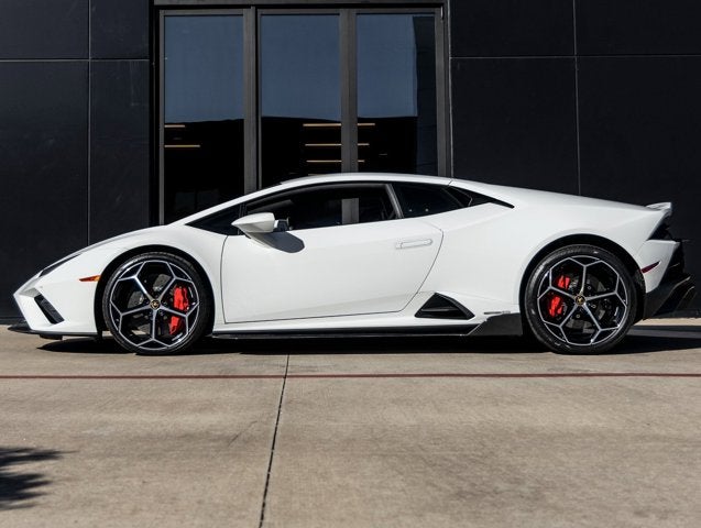 2023 Lamborghini Huracan EVO Base