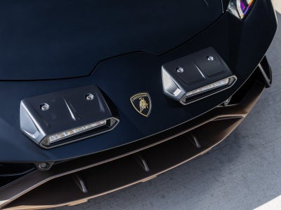 2024 Lamborghini Huracan Sterrato Base
