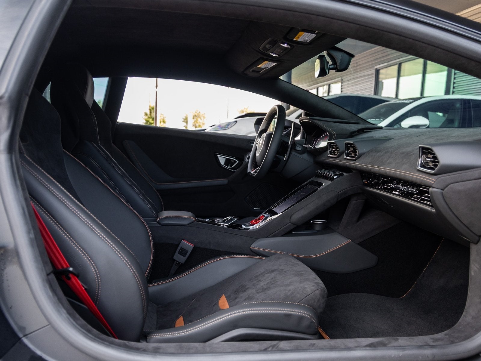 2024 Lamborghini Huracan Sterrato Base