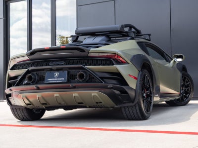2024 Lamborghini Huracan Sterrato Base