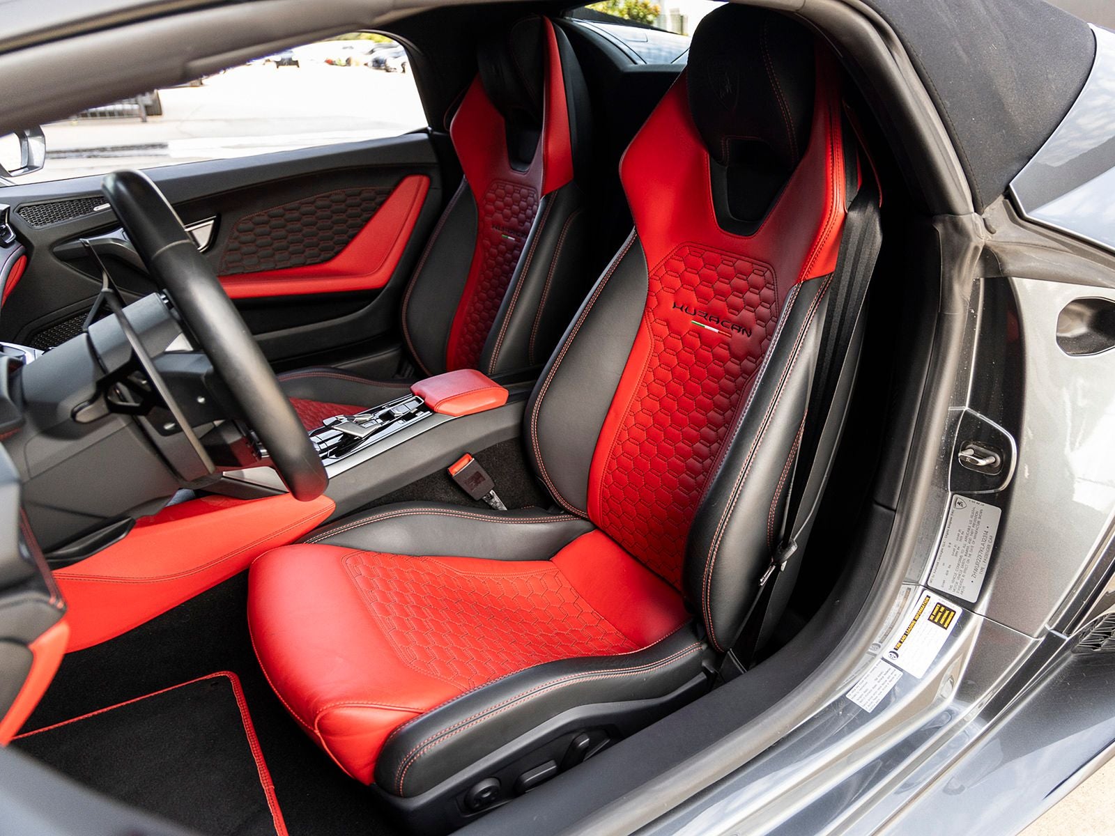 2019 Lamborghini Huracan LP580-2S