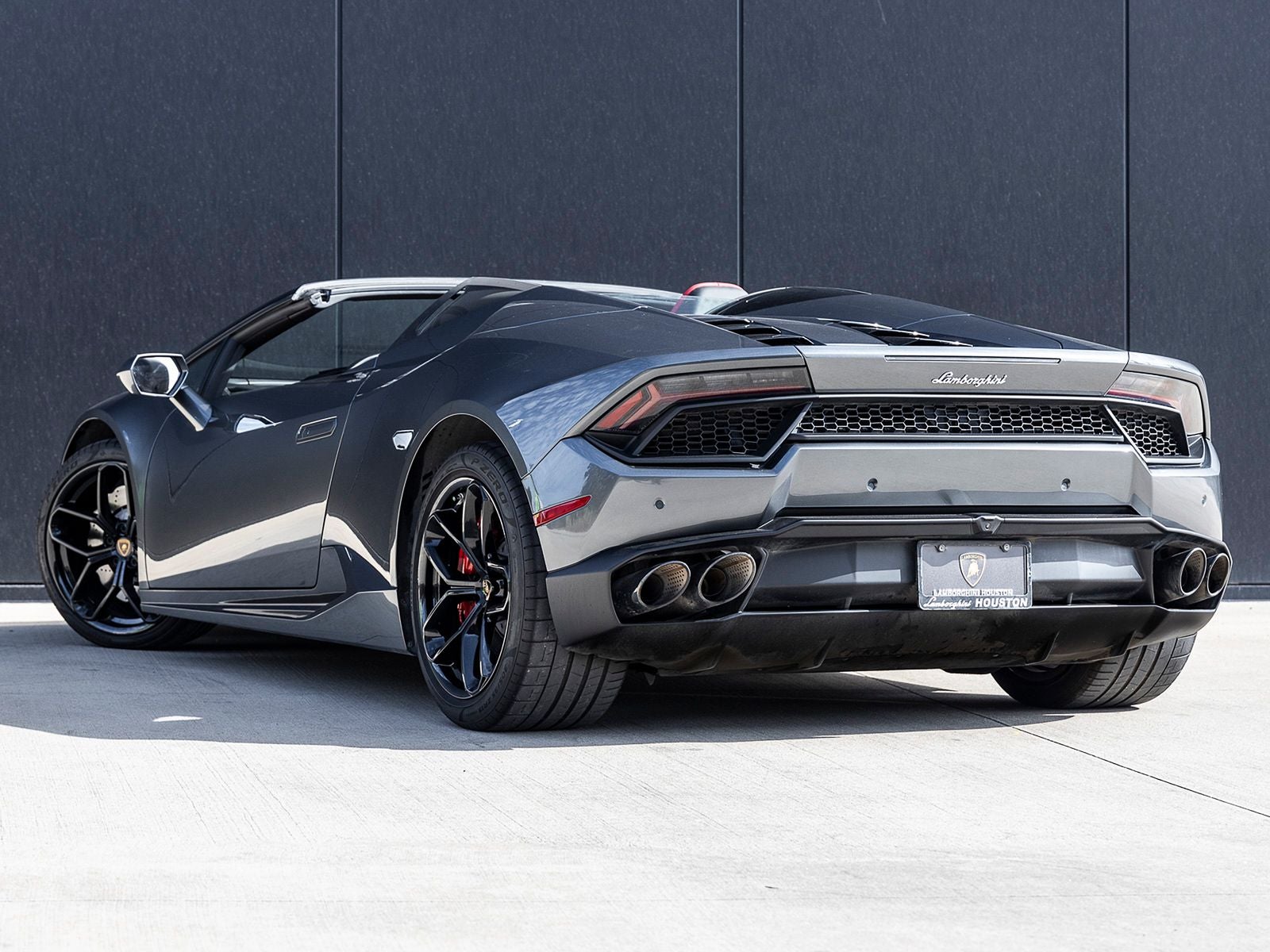 2019 Lamborghini Huracan LP580-2S