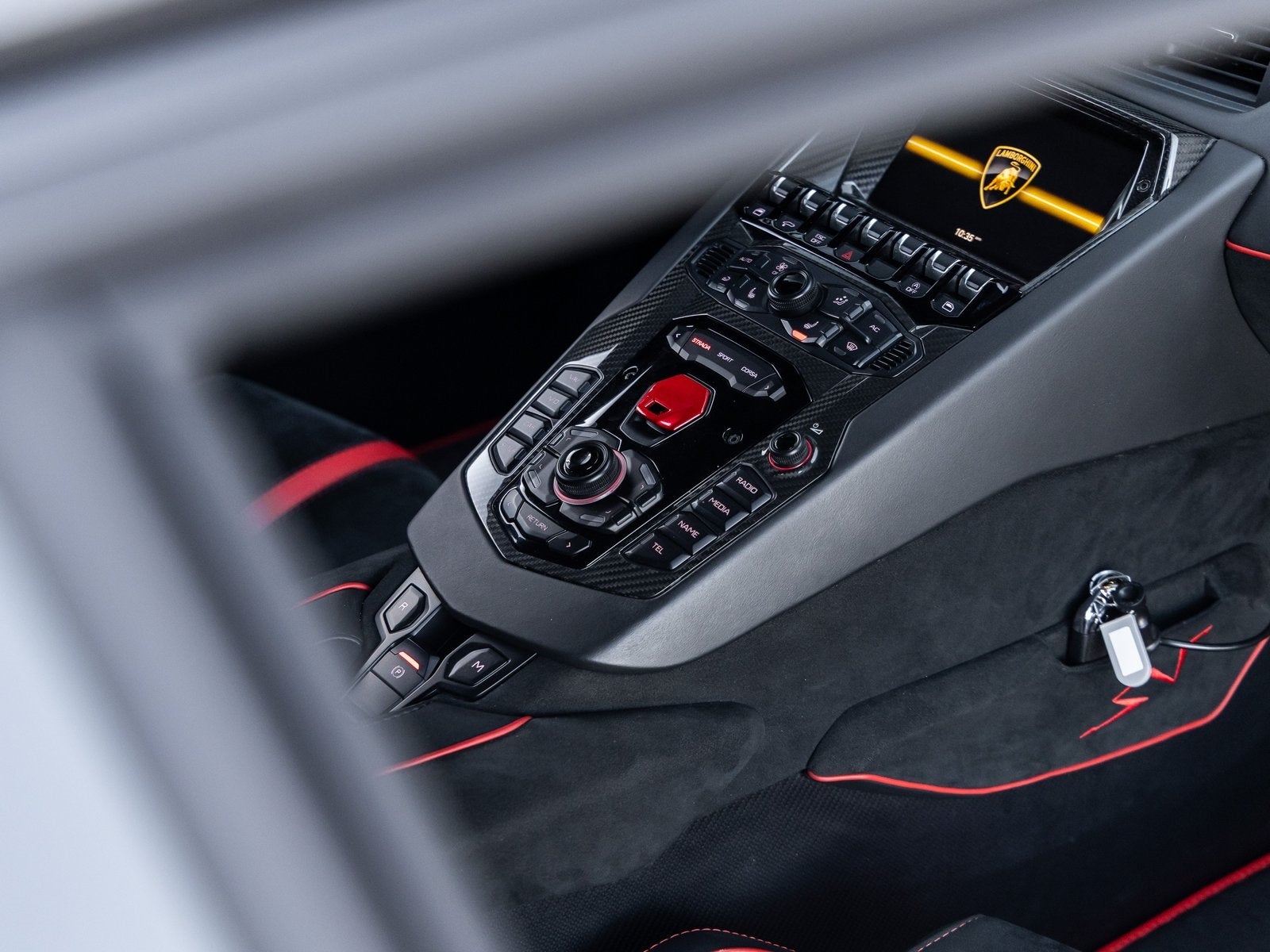 2017 Lamborghini Aventador LP750-4 SuperVeloce