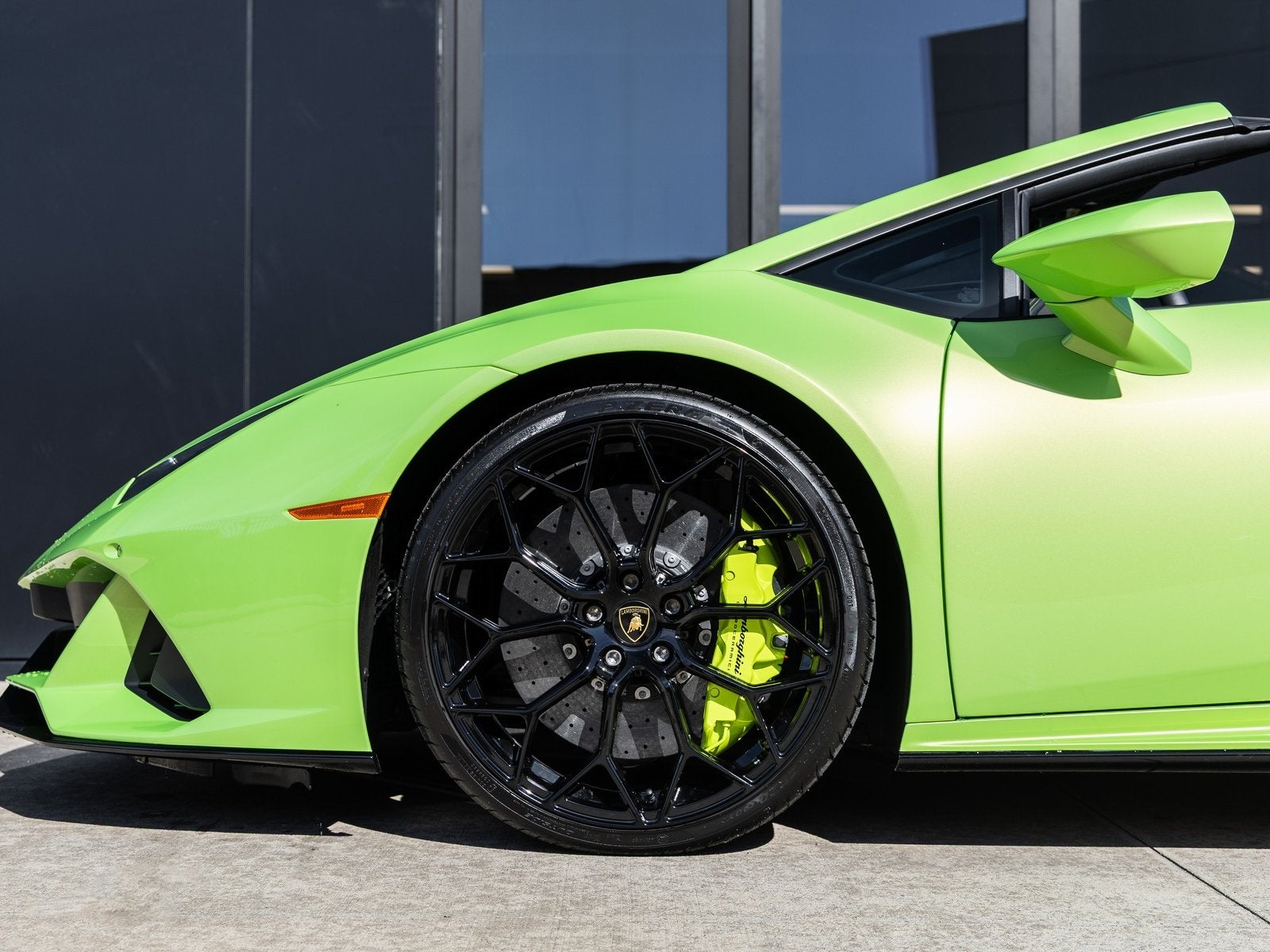 2023 Lamborghini Huracan EVO Base