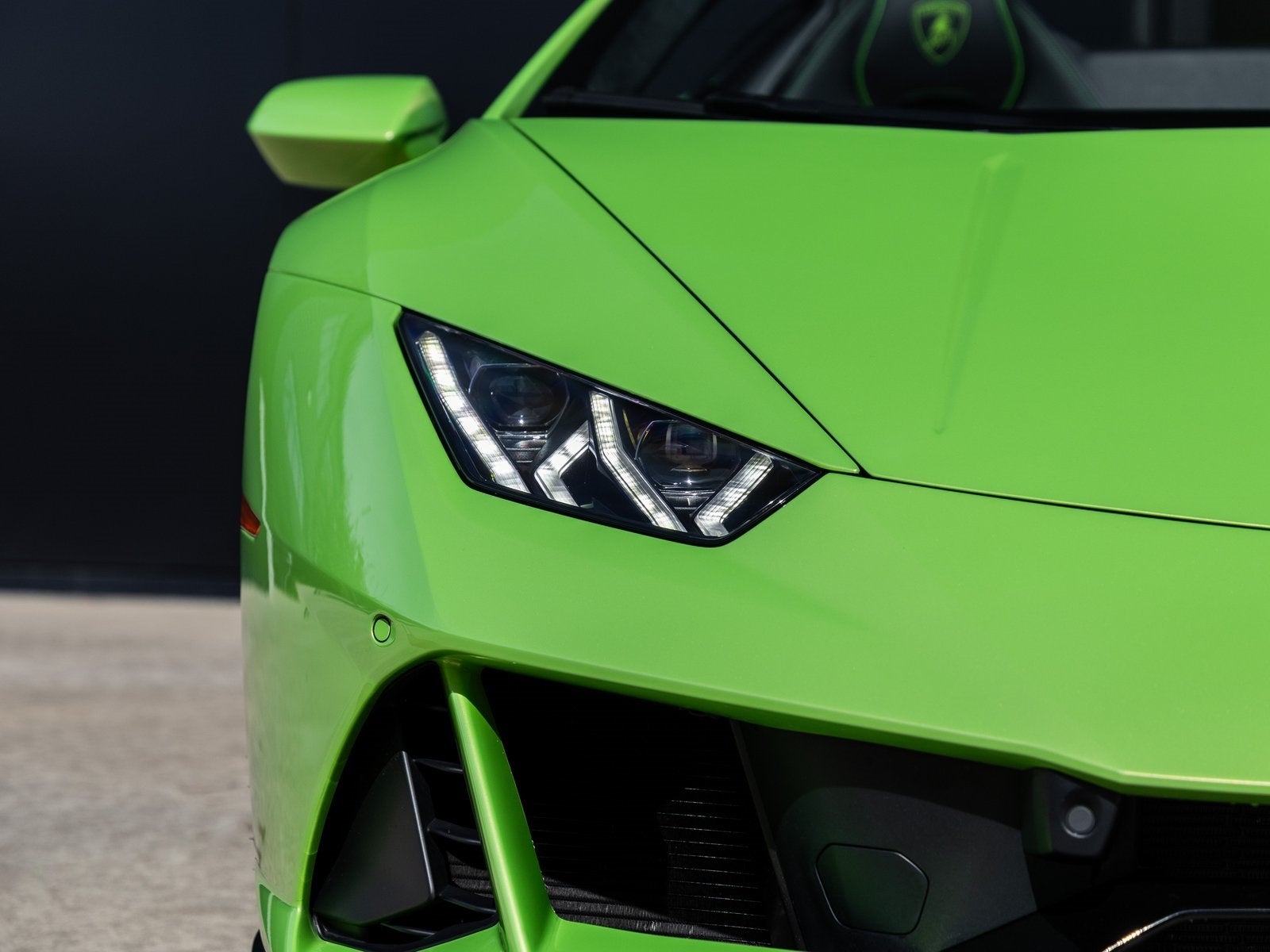 2023 Lamborghini Huracan EVO Base