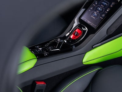 2023 Lamborghini Huracan EVO Base