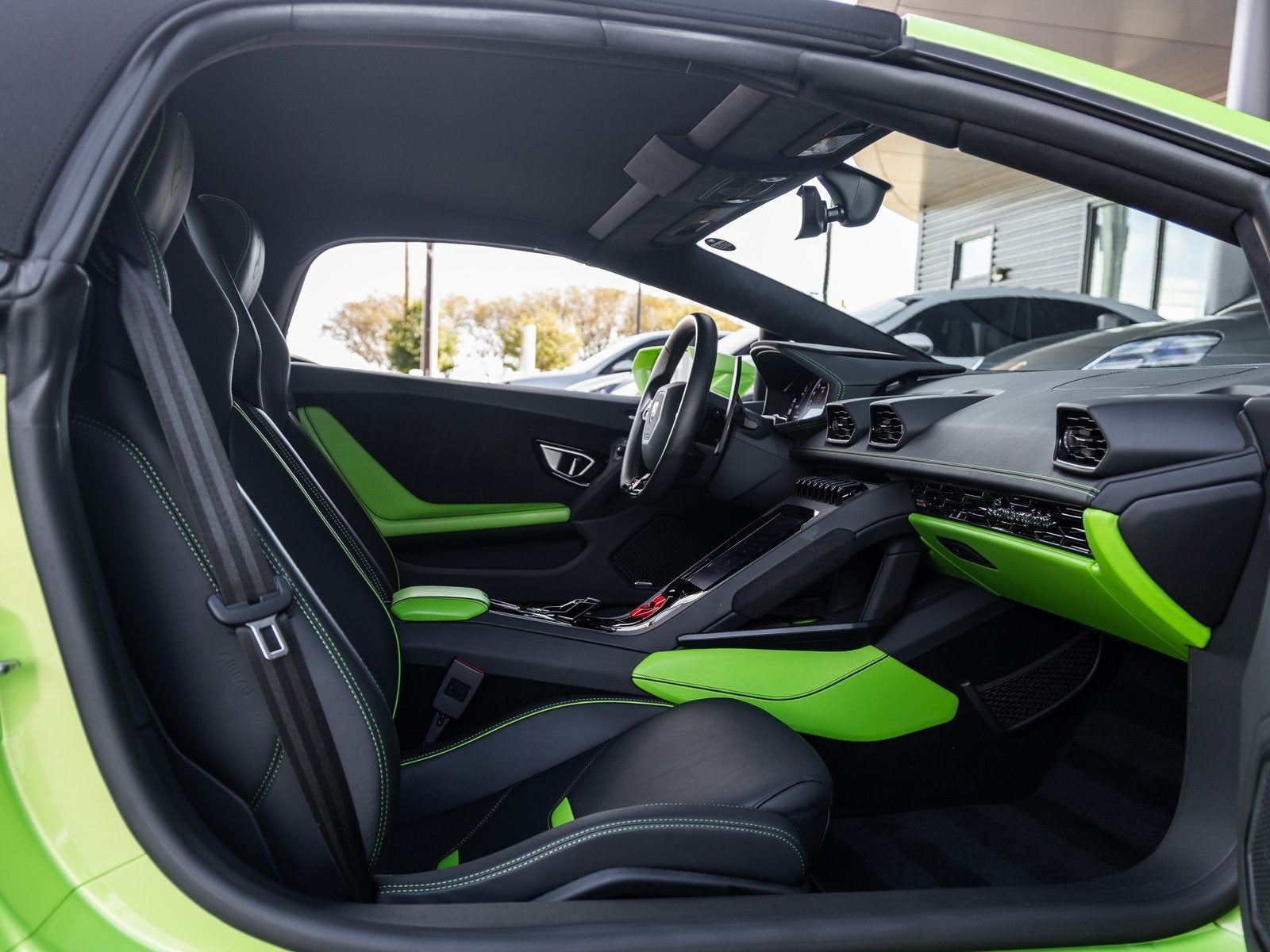 2023 Lamborghini Huracan EVO Base