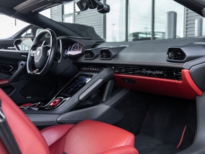 2020 Lamborghini Huracan EVO Base