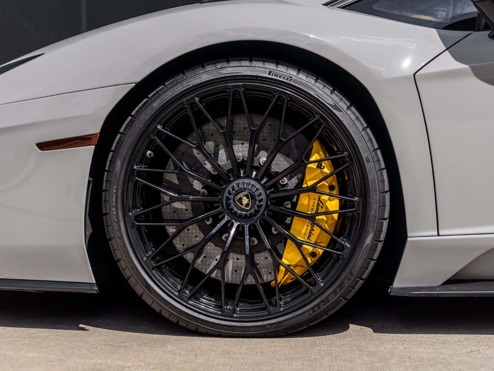 2019 Lamborghini Aventador S Base