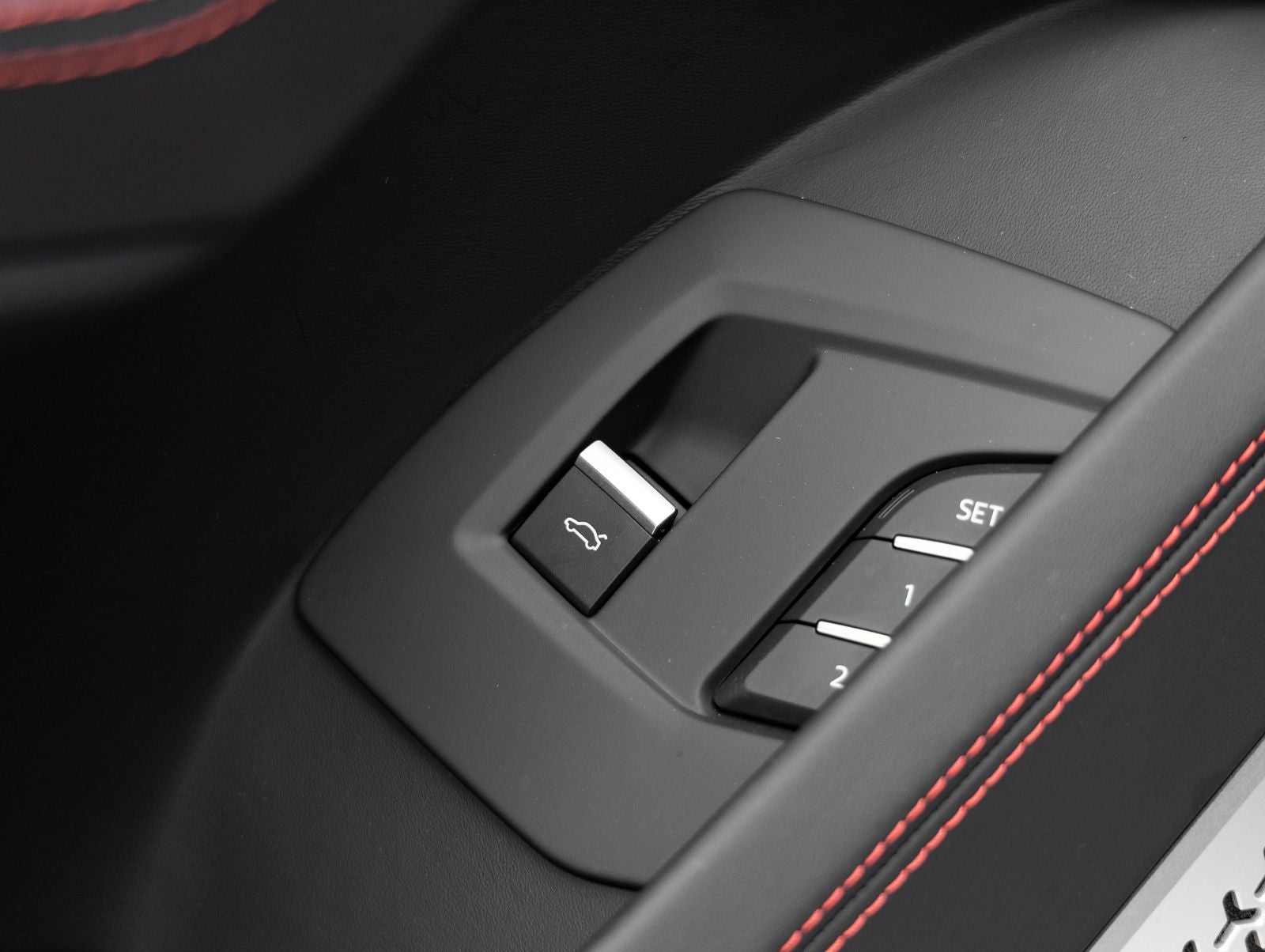 2020 Lamborghini Urus Base