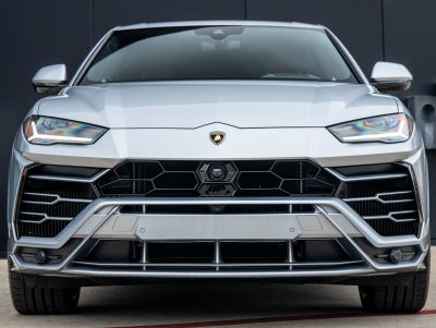 2020 Lamborghini Urus Base
