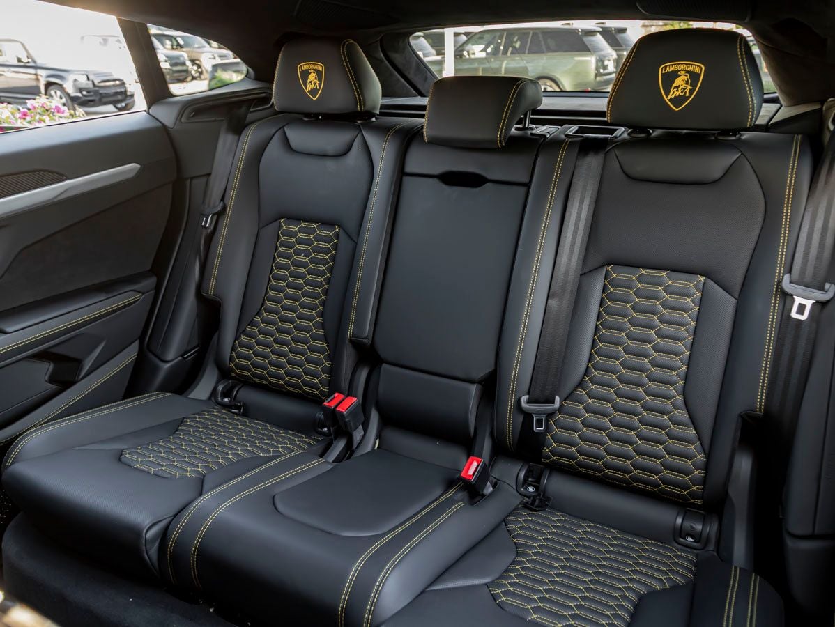 2021 Lamborghini Urus Base