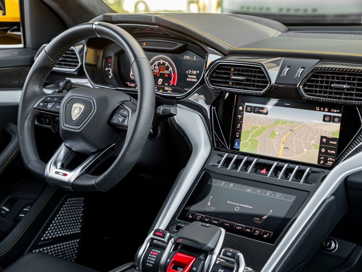 2021 Lamborghini Urus Base