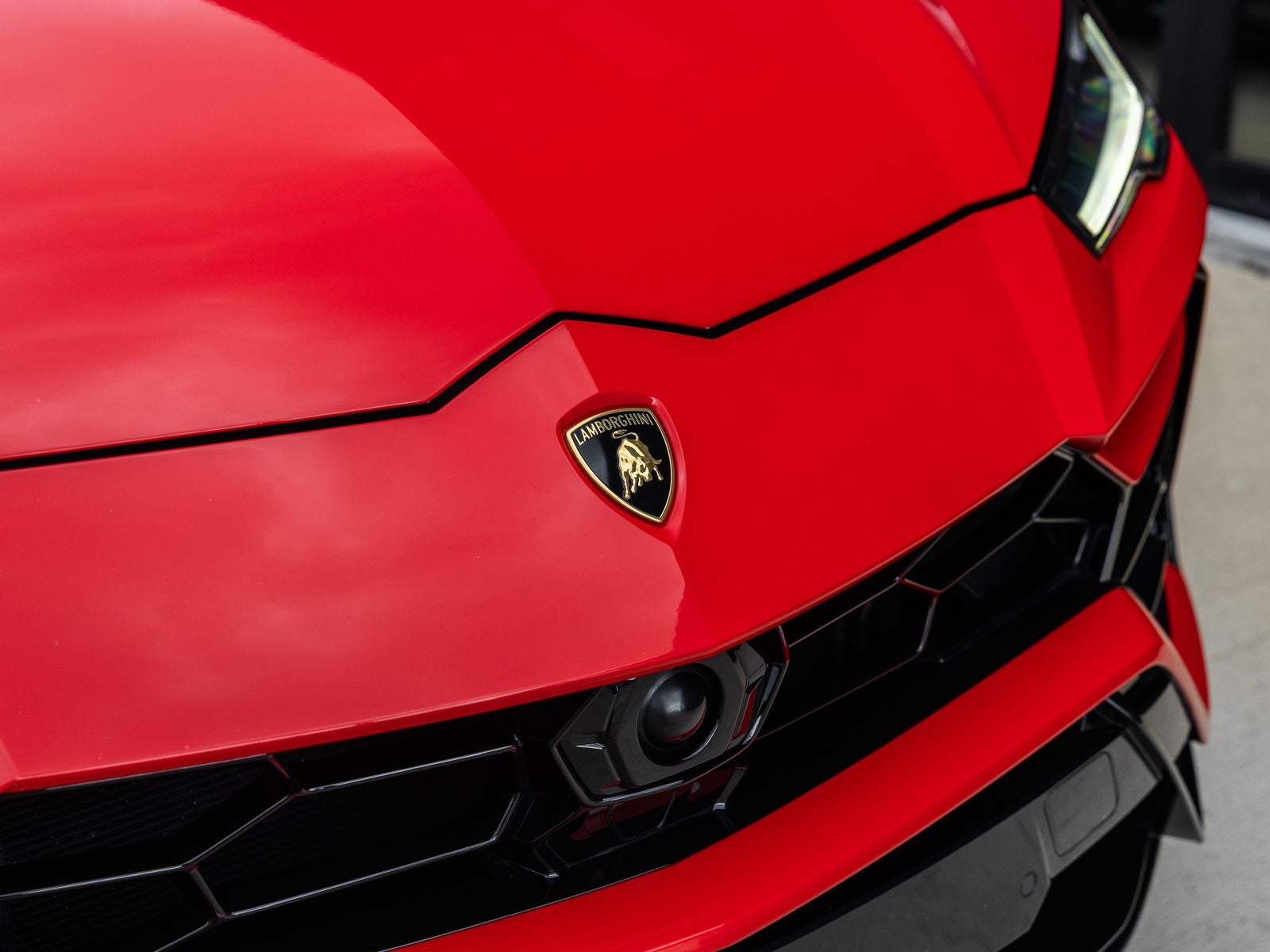 2022 Lamborghini Urus Base