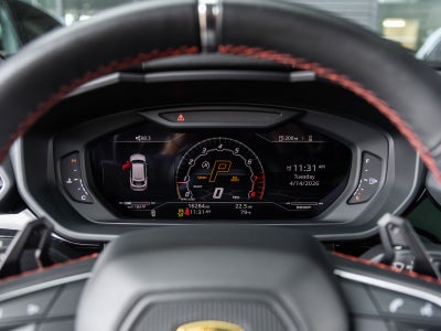 2022 Lamborghini Urus Base