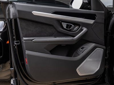 2019 Lamborghini Urus Base