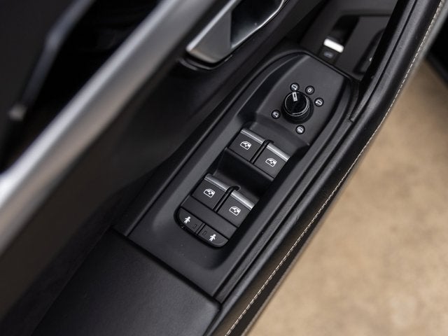 2019 Lamborghini Urus Base